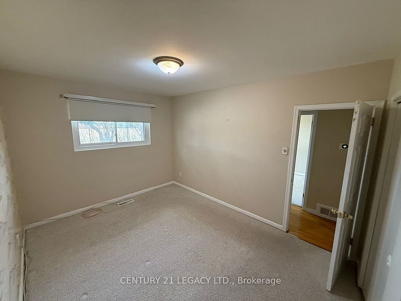 Brampton House for rent - 3 Bedrooms — photo 16