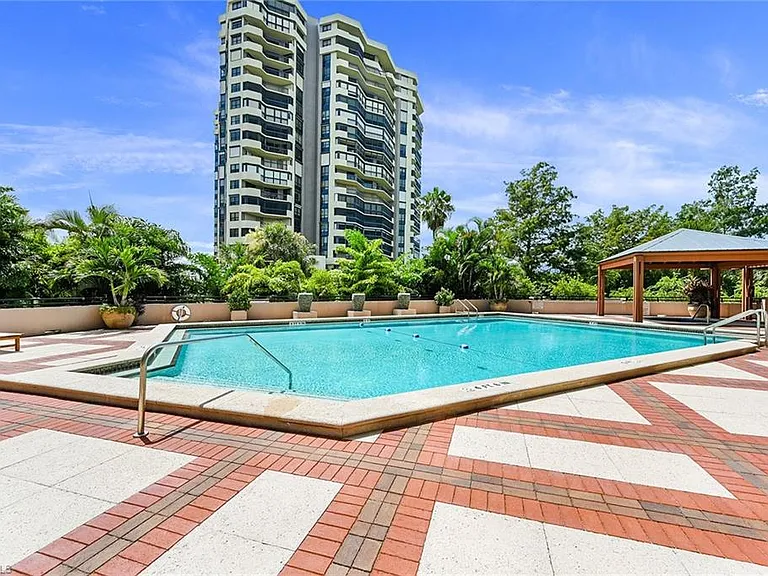6075 Pelican Bay Blvd #1105 — Photo 25