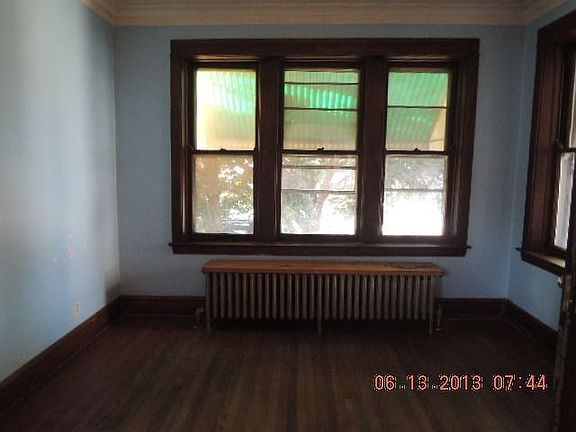 2nd image of 5624 W 23rd Pl