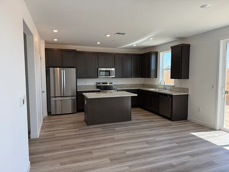 5081 Rain Shadow Way — Photo 3
