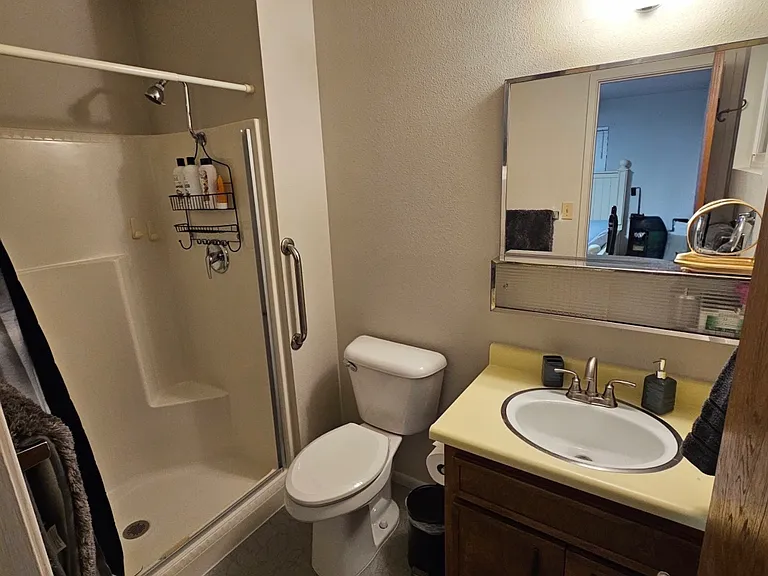 640 Forest Ave — Photo 19