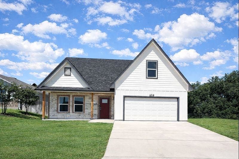 1st image of 1218 Stone Valley Dr