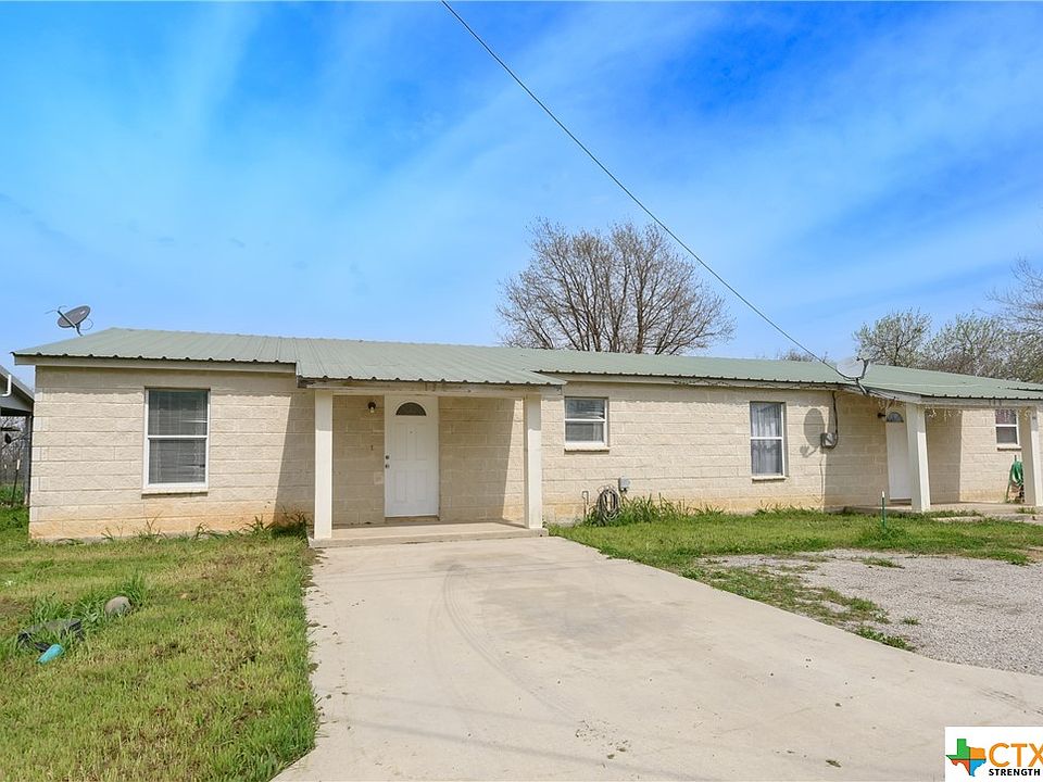 1st image of 138-140 Shawn Ln