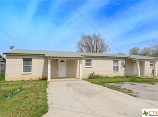 138-140 Shawn Ln, Seguin, TX 78155