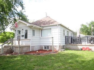 3622 12th St, Columbus, NE 68601