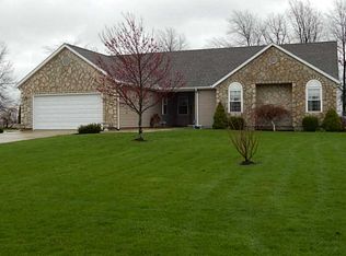 6656 Catamaran Dr, Huntsville, OH 43324
