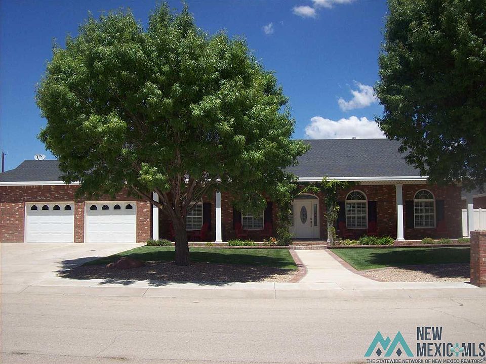 1st image of 1606 W Zydeco Pl
