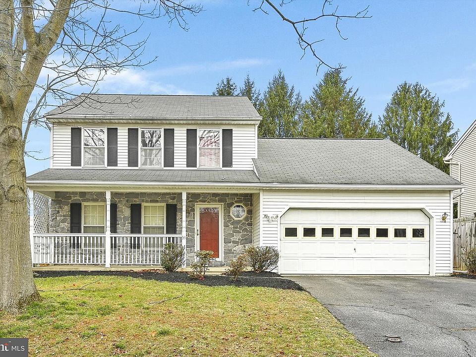 1st image of 39 Manor Oaks Dr