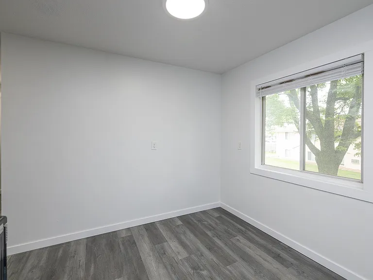 14946 Chorley Ave W #3 — Photo 7