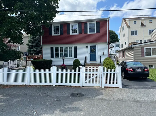 13 Yarmouth St, Everett, MA 02149