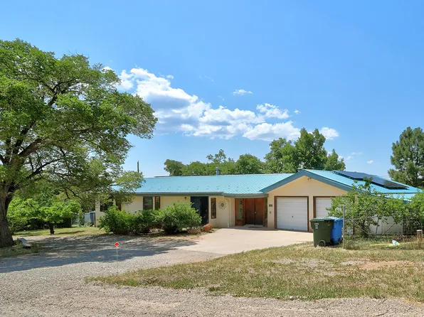 29 Corte De Canoncito, Cedar Crest, NM 87008
