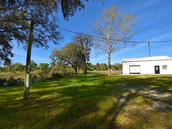 3rd image of 20864 SE Highway 19