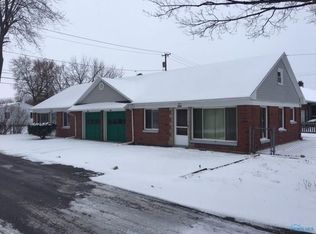 2828-830 Olde Curtice Rd, Northwood, OH 43619