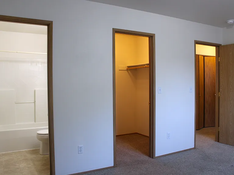 1231 McKittrick St #3 — Photo 9