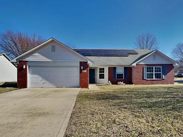 6110 E Prairie Stream Way, Columbus, IN 47203