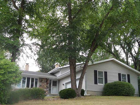 2nd image of 4131 N Lunar Dr