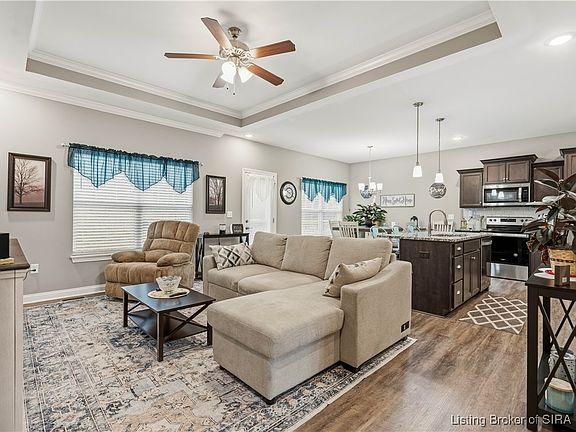 4th image of 9309 Glen Eagle Court