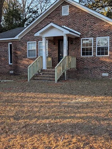 1011 Crawford Dr Photo 1