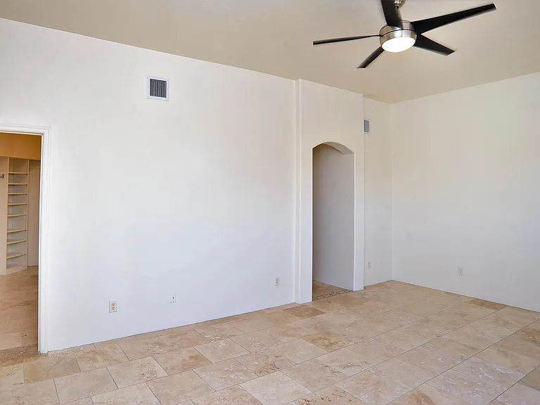 12866 N High Hawk Dr — Photo 20