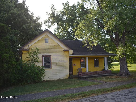 3rd image of 209 Railroad Ave