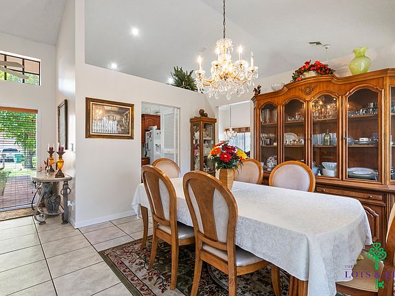 5th image of 7365 NW 54 Court