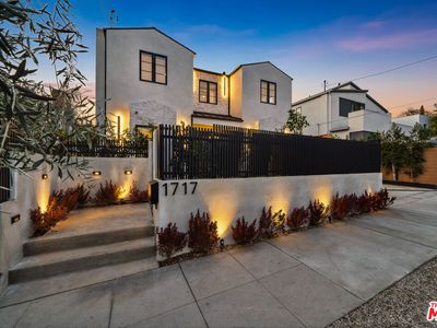 1717 Courtney Ave, Los Angeles, CA, 90046