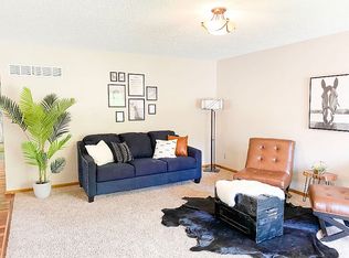 4924 High St, Lincoln, NE 68506