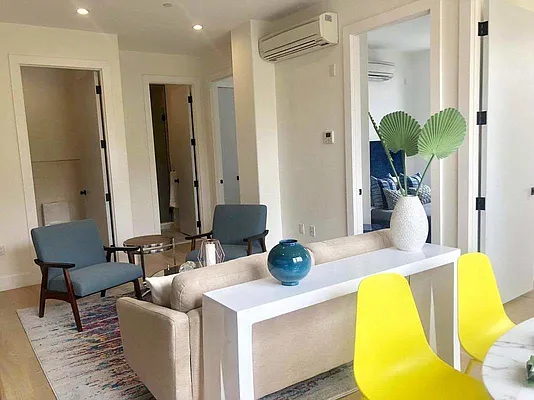 Rented by Rentopia | media 21