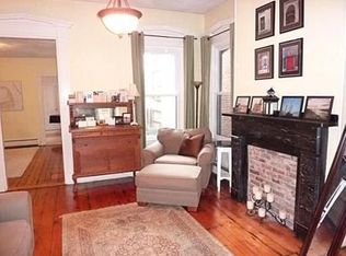 37 Mount Vernon St, Charlestown, MA 02129