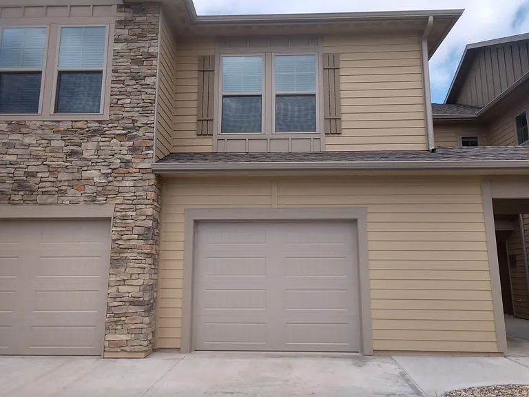K-Ten Place Apartments — Photo 57