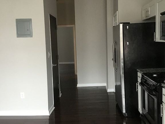 5th image of 1703 Saint Paul St APT 5