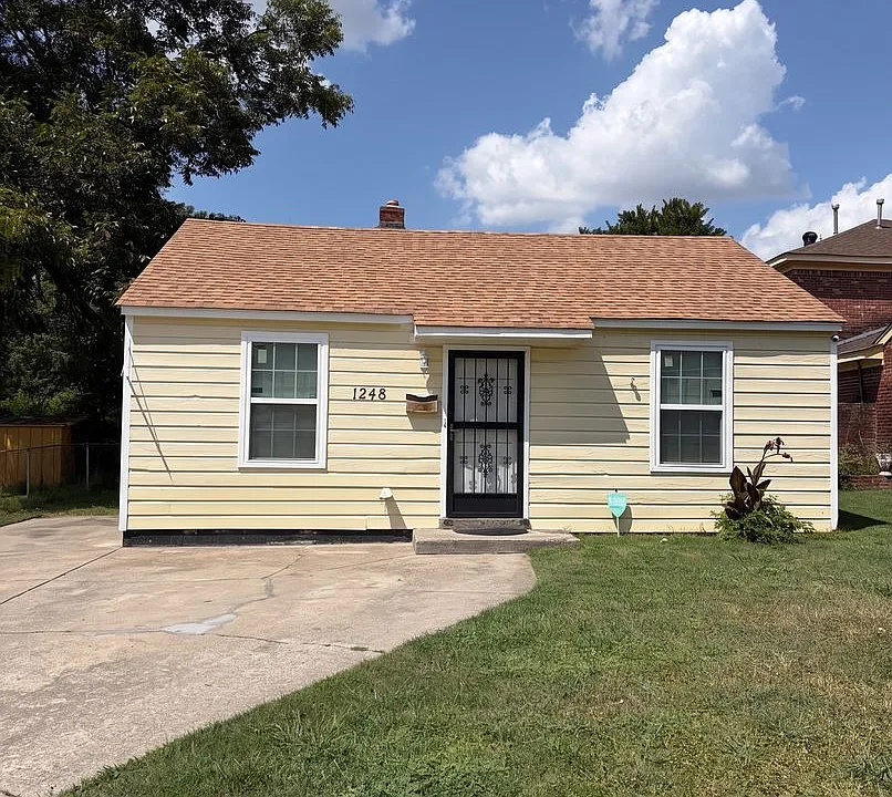 1246 Gausco Ave