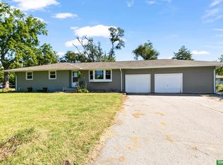 5111 N 13th St E, Omaha, NE 68110