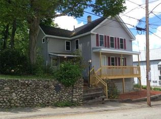 88 Mechanic St, Spencer, MA 01562