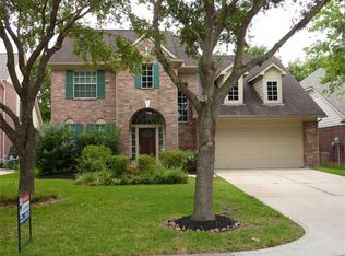 9527 Pecan Glen Ct, Houston, TX 77040