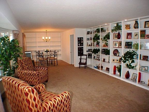 2nd image of 542 Wildbrook Dr