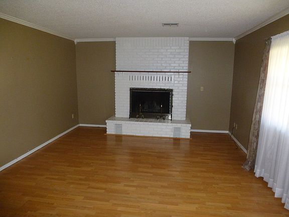 3rd image of 1314 Illinois Ave