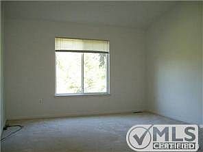 4th image of 41281 Greenspire Dr