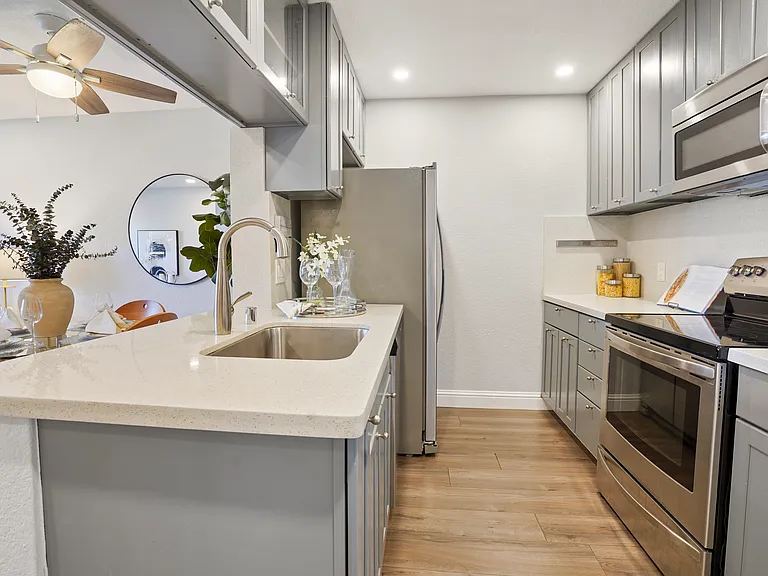 29300 Dixon St #106 — Photo 10