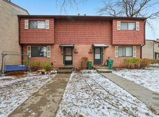 1637 Tahoe Circle Dr, Wheeling, IL 60090