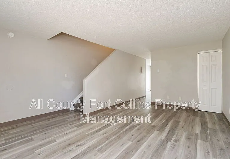 3542 Butternut Dr #A — Photo 3