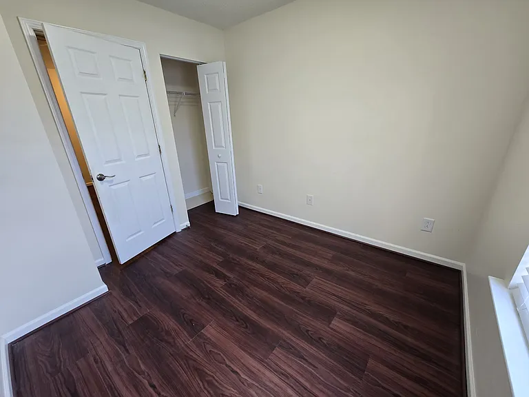 106 Parkerson Ln — Photo 11