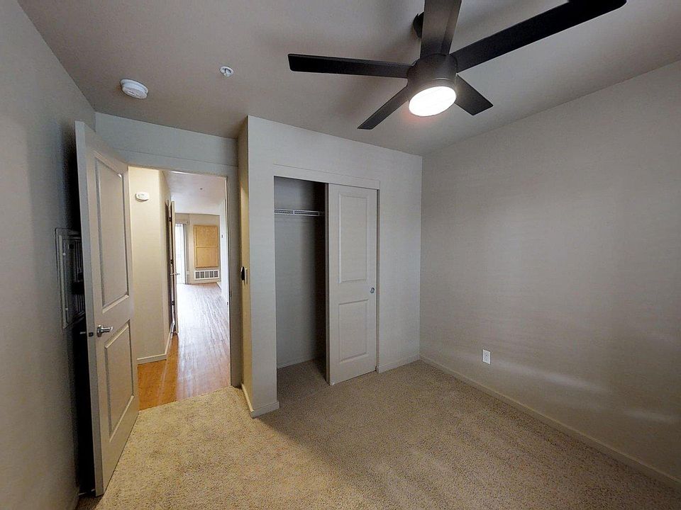 1st image of 5264 NE 121st Ave APT 112