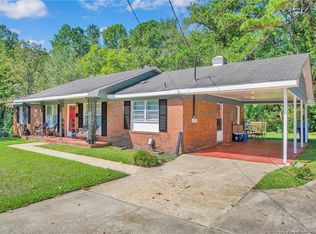 3312 Barksdale Rd, Fayetteville, NC 28301