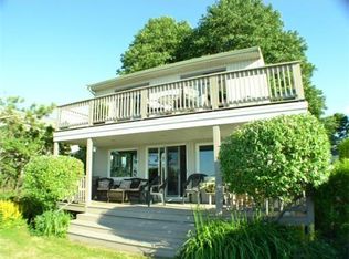 38 Clifton Ave, Hull, MA 02045