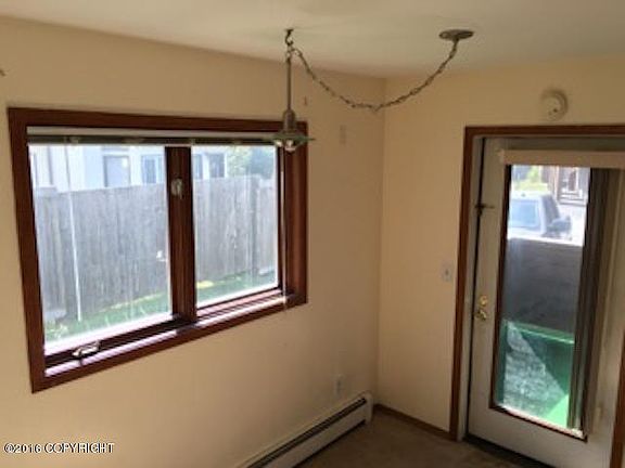 5th image of 9740 Vanguard Dr APT 32