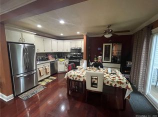 23 Pearl Lake Rd APT J, Waterbury, CT 06706