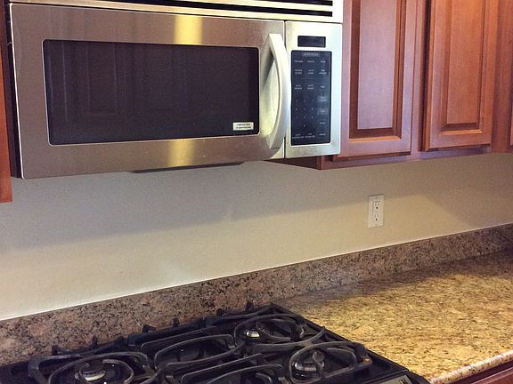 5th image of 6185 Rockrose Dr
