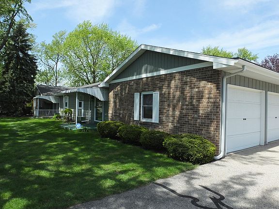 4th image of 834 Andover Ct SE