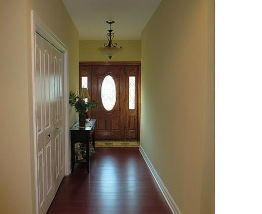 3rd image of 2744 Stenzel Ave